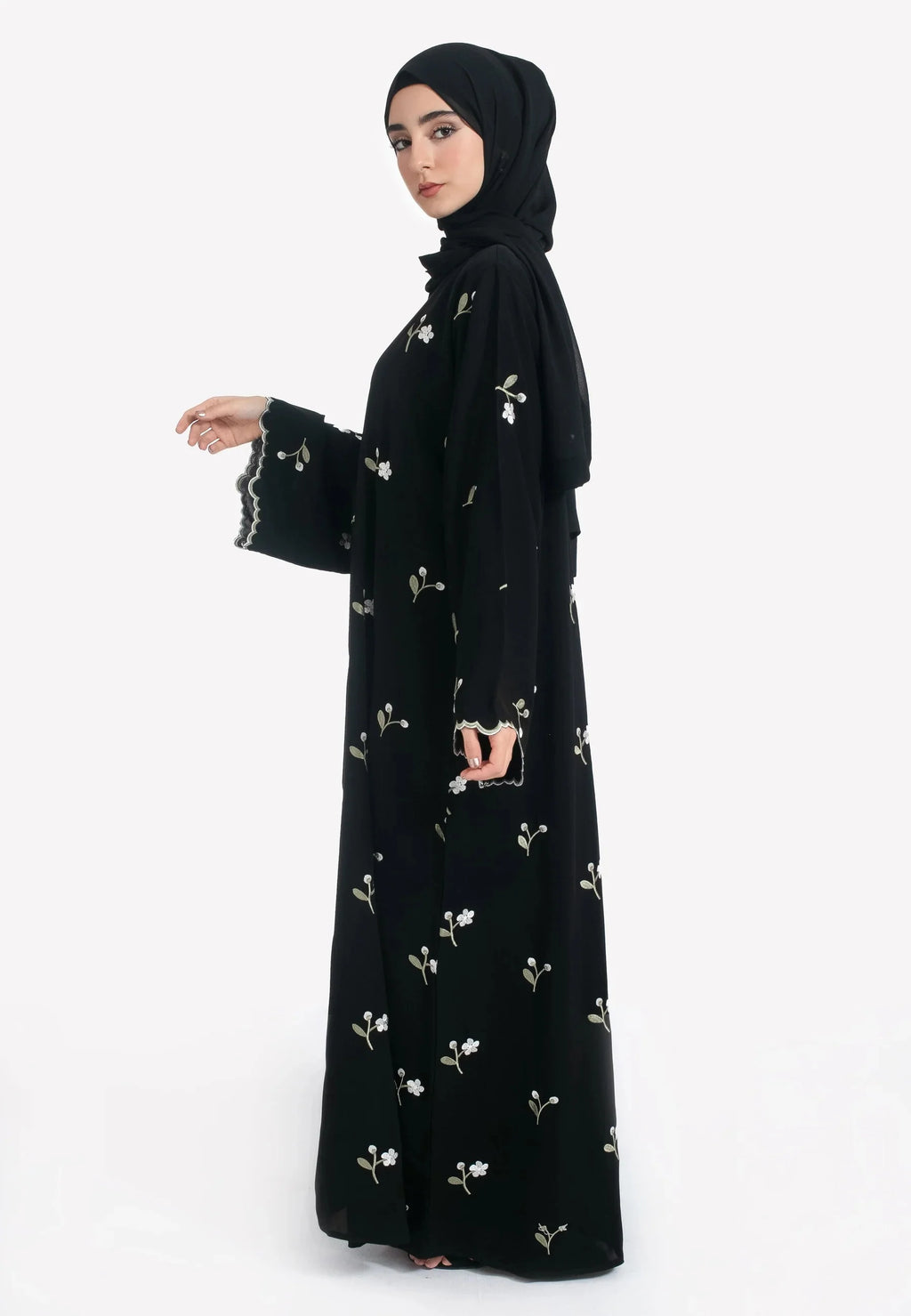 Stylish Muslim Islamic Abaya for Women Light Green Floral Embroidery Delicate Cuffs Ideal for UAE Saudi Arabia Qatar