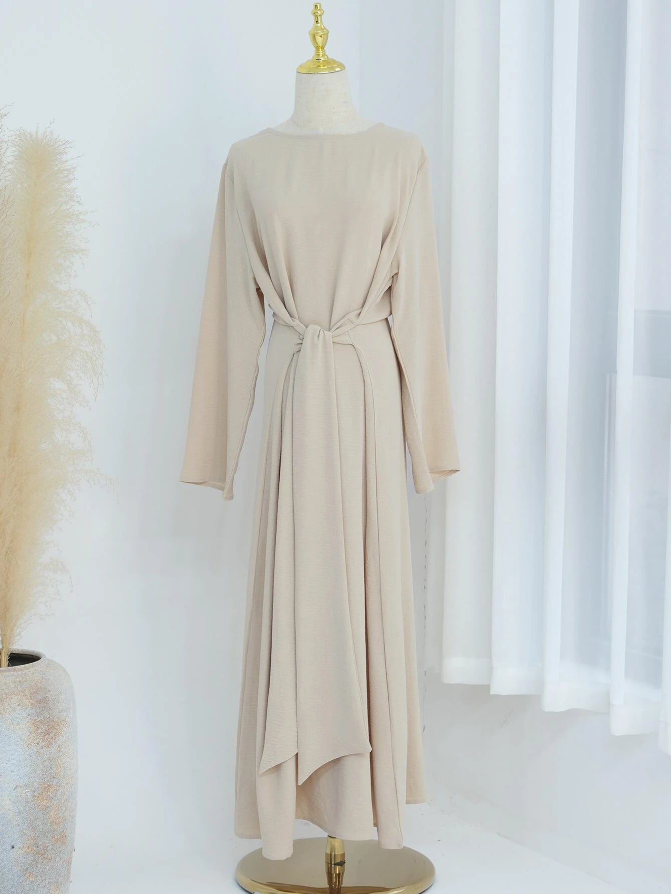 2025 Fashion Dubai Solid Belt Long Dresses For Muslim Woman Elegant Casual Marocain Islam Saudi Plain Caftan Turkish Clothing